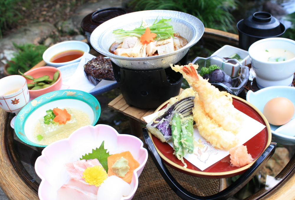 お手軽和食懐石プラン 新城市のホテル 旅館 宿泊予約は新城観光ホテル 奥三河の宿